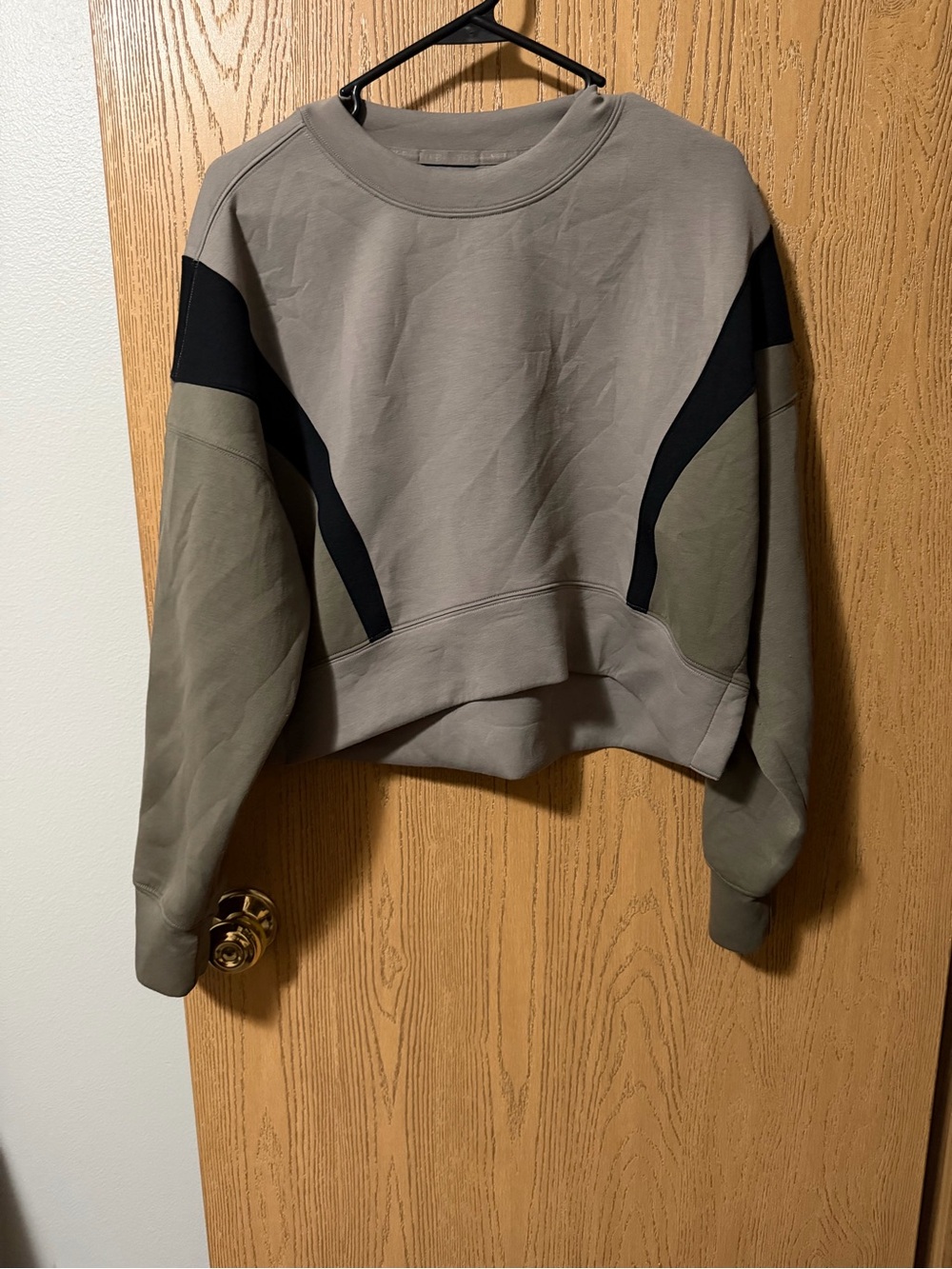Cropped Colorblock Crewneck Sweatshirt in Taupe and Black